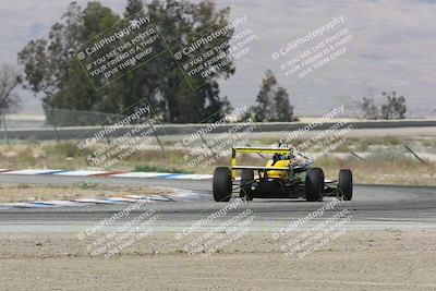 media/Jun-02-2024-CalClub SCCA (Sun) [[05fc656a50]]/Group 6/Qualifying/